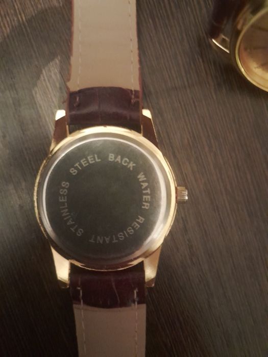 Часы с хорошей сост