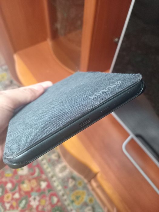 Электронная книга Amazon Kindle