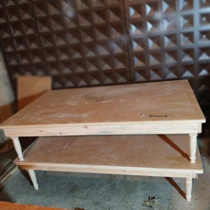 Жер стол сатылады