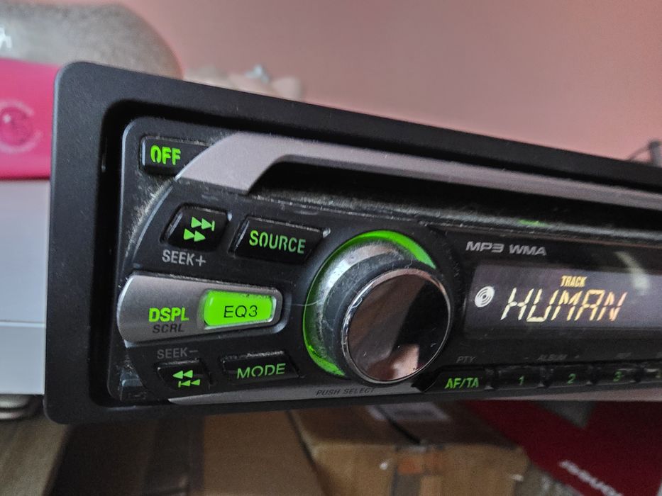 Продавам Sony с усб