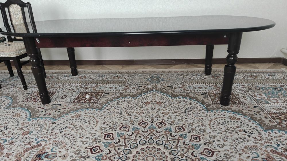 Продам стол из дерева