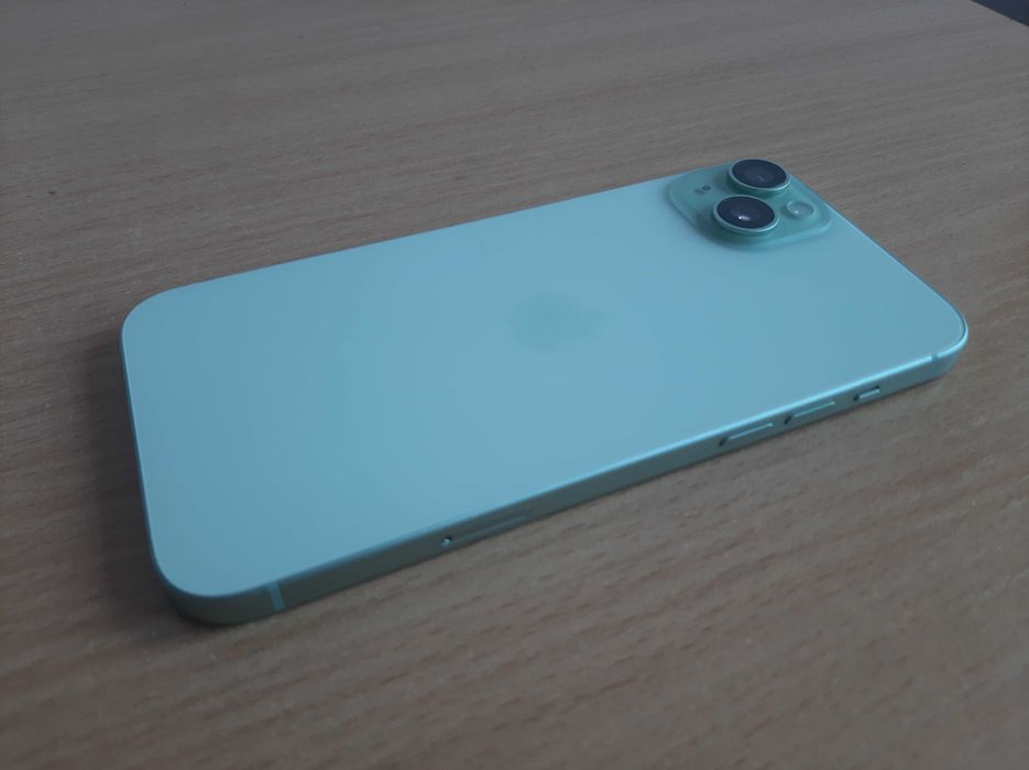 iPhone 15 Plus 256 Gb