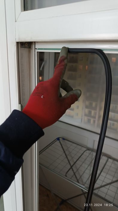 Ремонт окон! Замена уплотнителя!