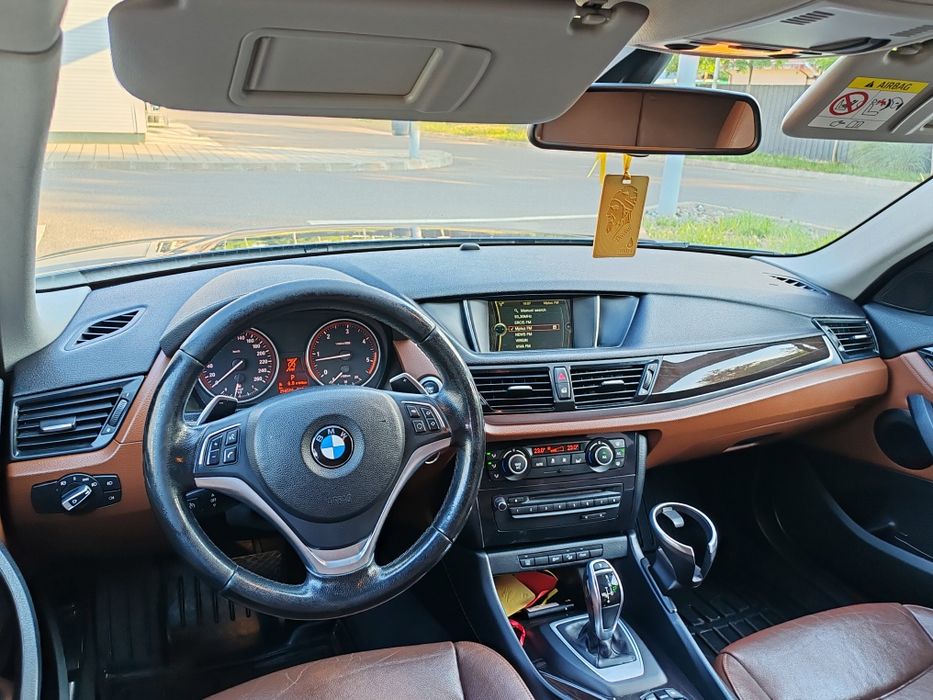 BMW X1 2014 — imagine 3