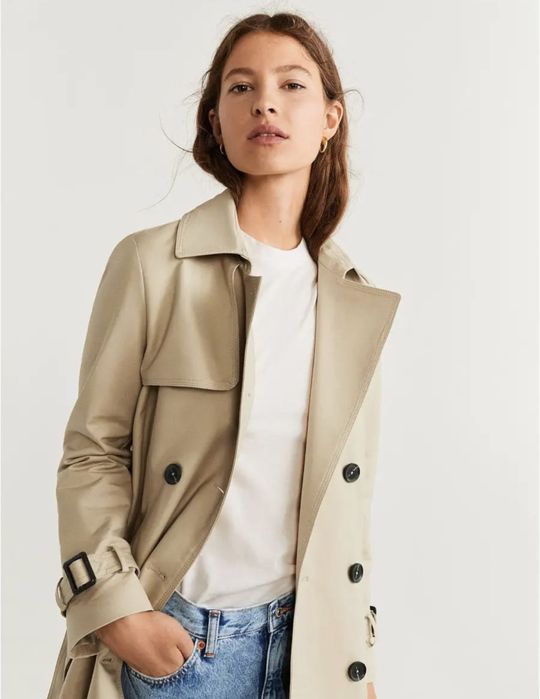 Тренч на весну от  Mango