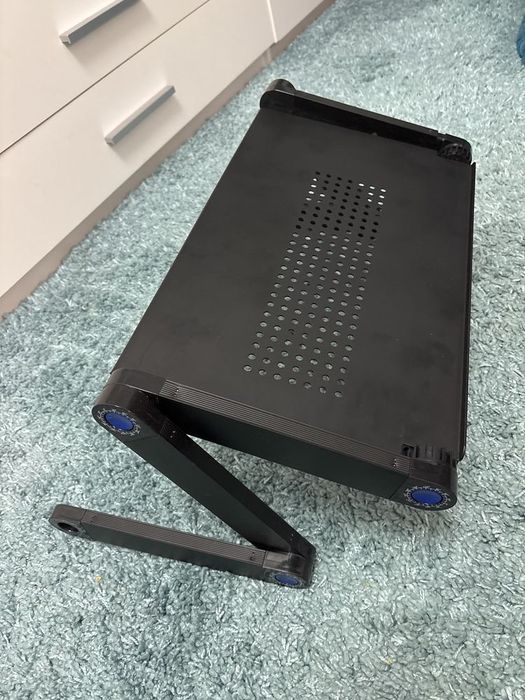 Masa laptop suport mouse si orificii,, Max17 kg, 590 x 260 mm