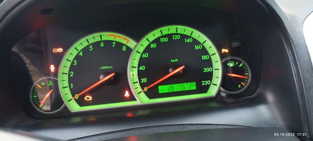 Каптива 1, 3 позиция фулл, автомат, люки бор. 9 000$ Срочно сотилади