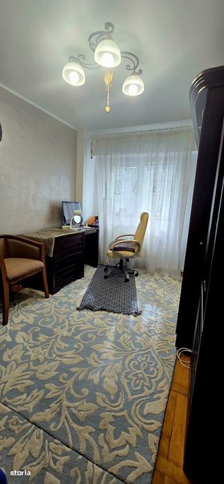 Targoviste, Calea Bucuresti , VANZARE apartament 4 camere