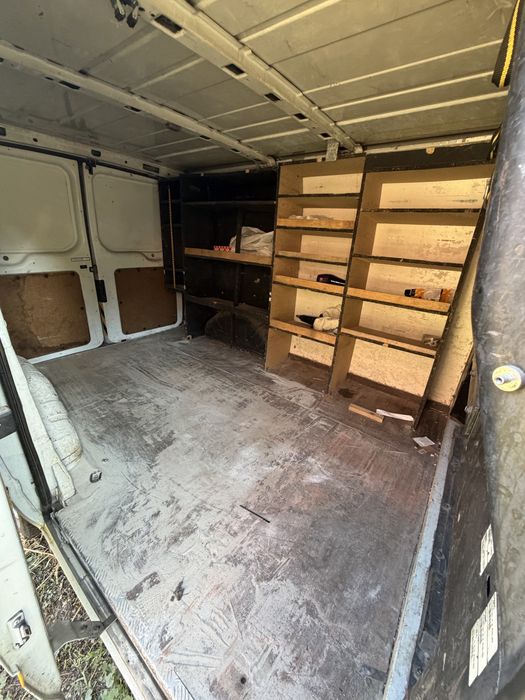 Vand sau schimb cu autoturism/suv peste 2012