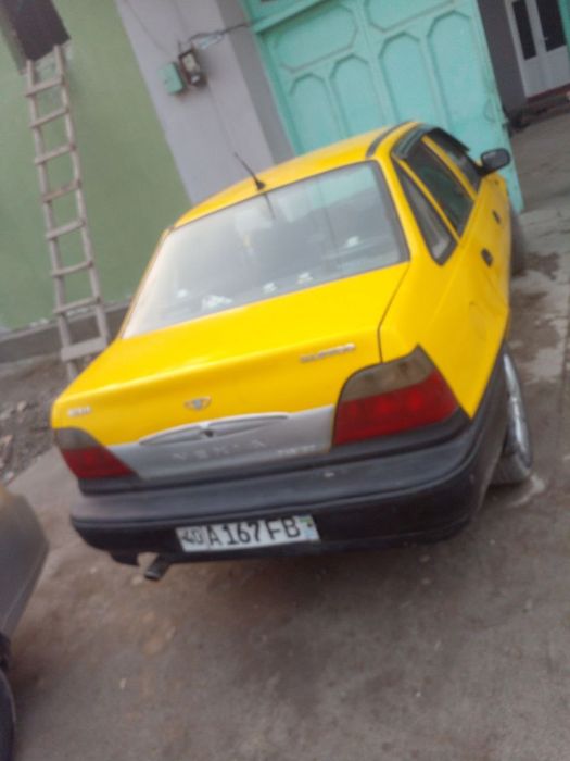 Нексия 1 сотилади