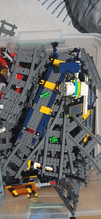 Набор лего поезд