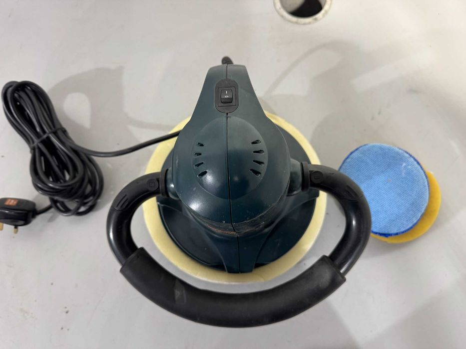 Полираща машина - Halfords 90 W