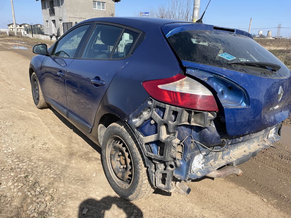 dezmembrez RENAULT Megane 1.5 DCI 110cp , Motor 1.5 DCI, Cutie Viteze