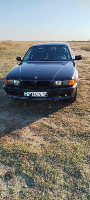 Продам BMW-7. Е-38