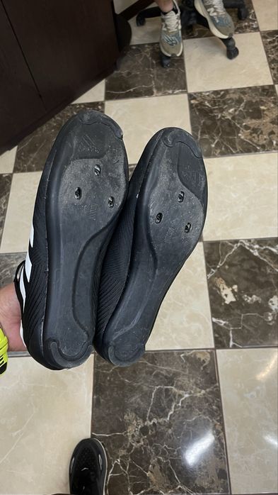 Продам вело туфли Adidas primegreen