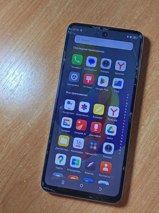 Продам телефон Tecno spark
