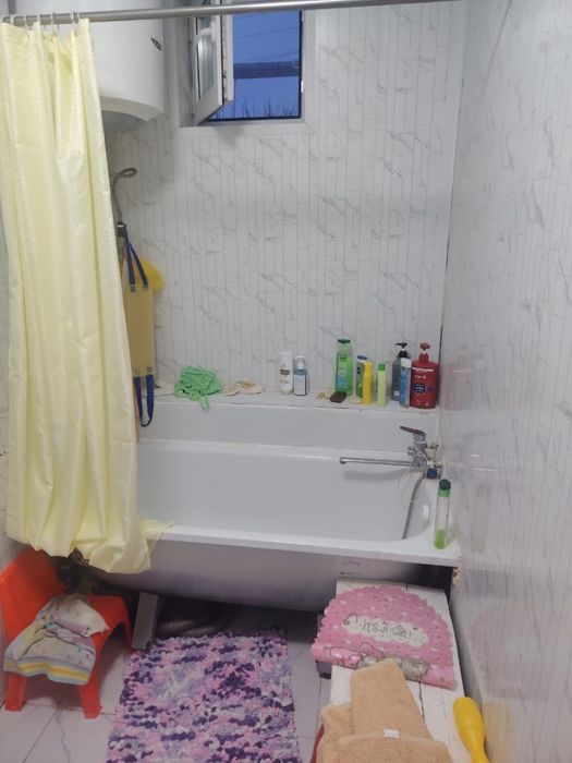 Продам трехкомнатную квартиру