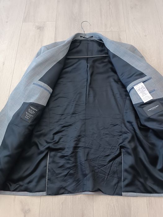 Мъжки официален костюм Теодор