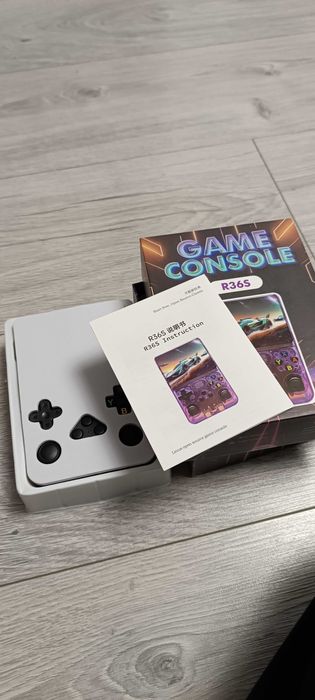 Consola jocuri 64gb cu jocurile copilariei