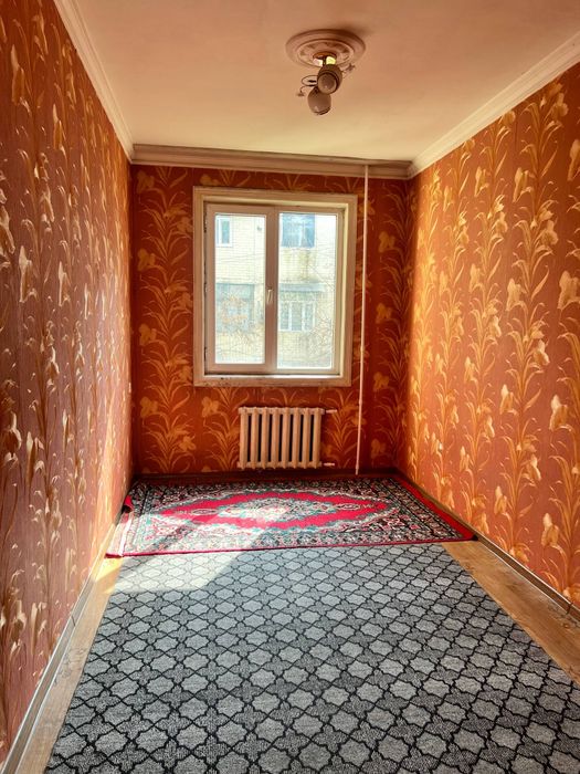 ПАНЕЛЬНЫЙ массив(Базарчик)! Риэлтор! Дешёвая цена! Срочно сдам!!!