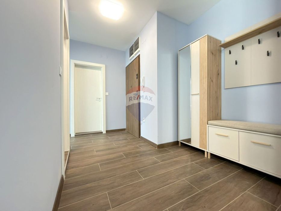 Тристаен апартамент под наем, Варна Сити Парк Юг, гр. Варна № 4556 ДК