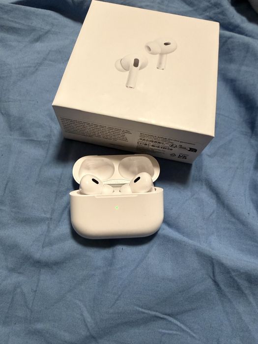 Airpods 2 pro на 5 месеца