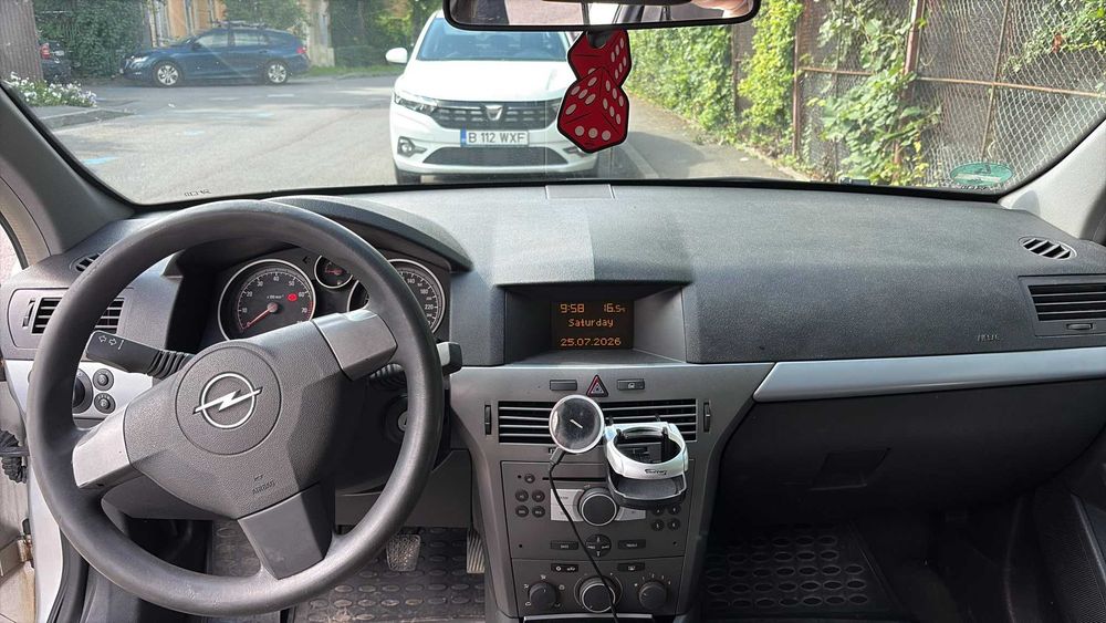 OPEL Astra 2005 — imagine 4
