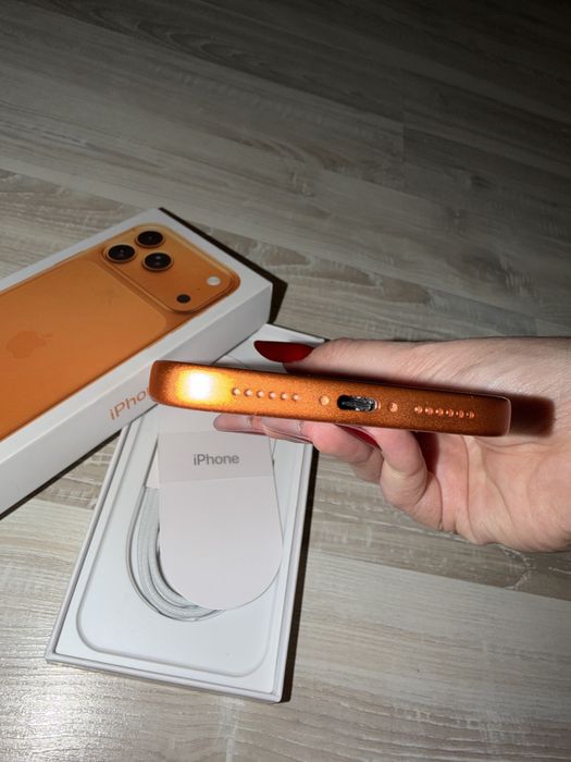 iPhone 17 Pro Max 1TB 100% baterie