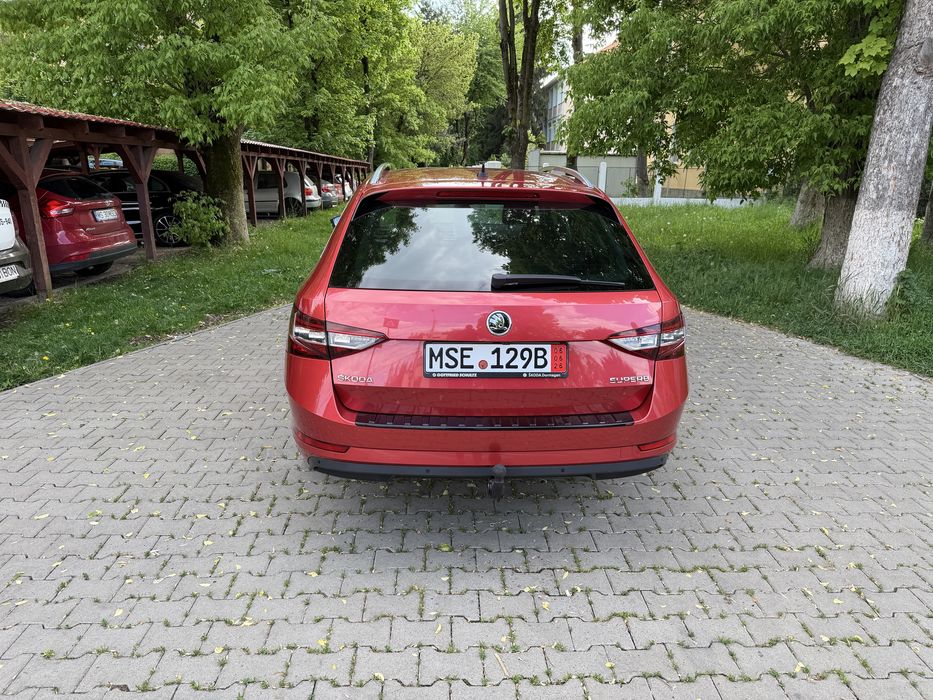 Skoda Superb Premium Edition
