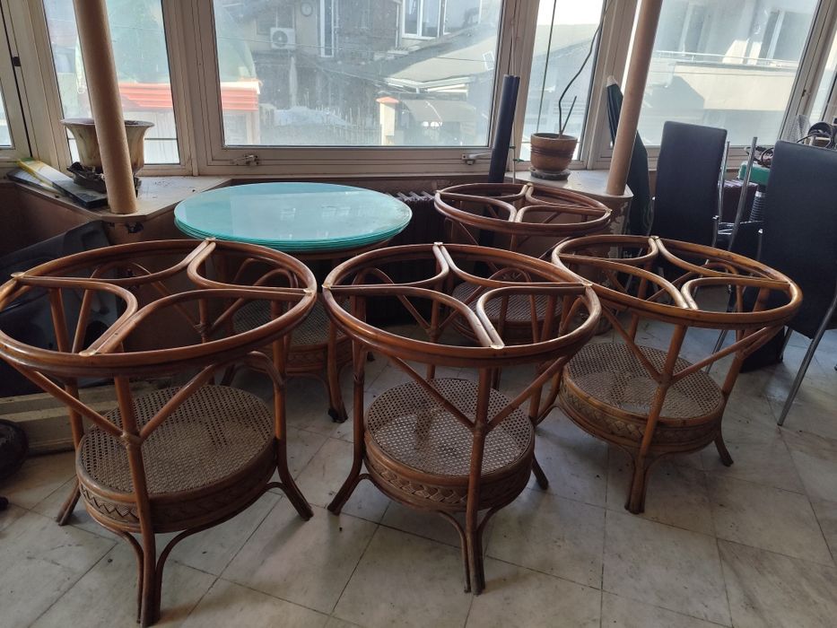 Ратанови столове и маси