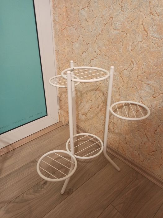 Цветарник 5 саксии - бял