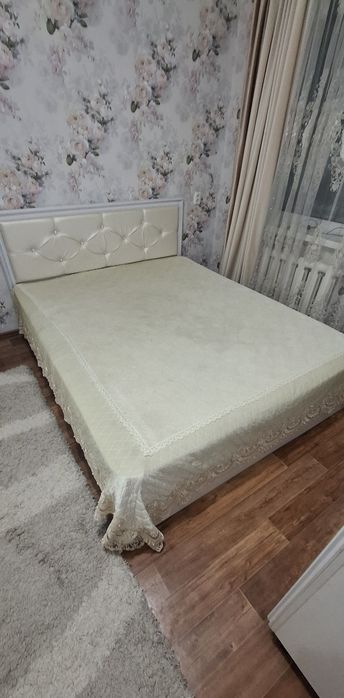 Продам двухспальнюю кровать