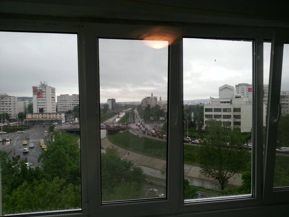 Direct proprietar – Apartament 2 camere decomandat,  Podu Ros.