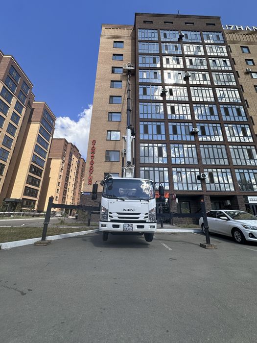 Автовышка Астана-выше неба 30,5 метров!