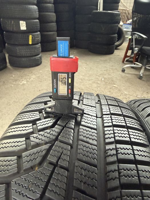 Jante originale Audi A1 Vw Polo Skoda Fabia anvelope iarna 215/45 17