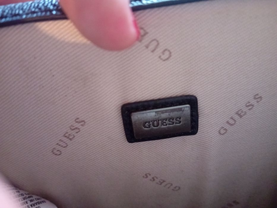 geanta guess noua