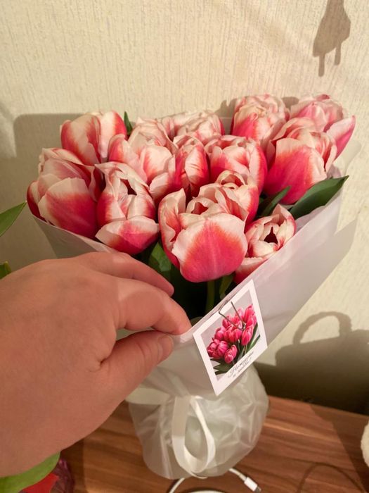 Букет цветов тюльпаны