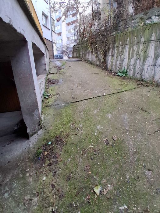 Дава се под наем Гараж / Паркомясто в Плевен, Индустриална зона - 18 кв.м за 16956.99 € - Снимка #4