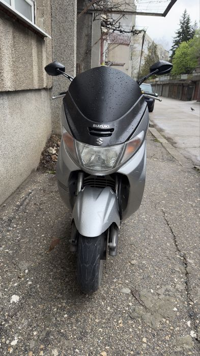 Suzuki burgman 400