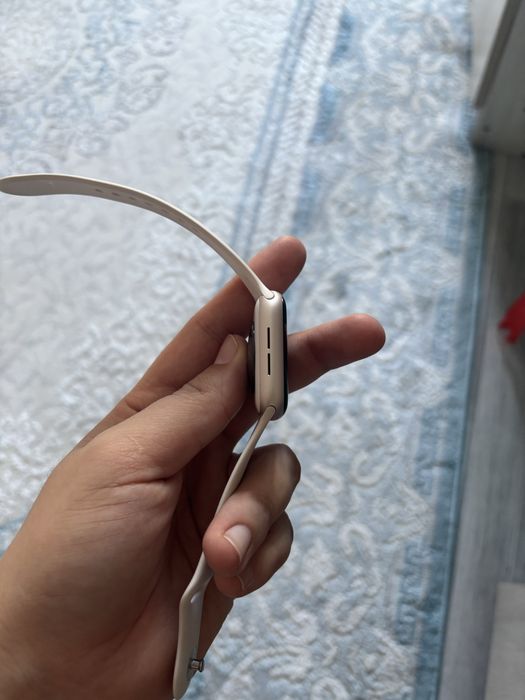 Продается часы Apple Watch