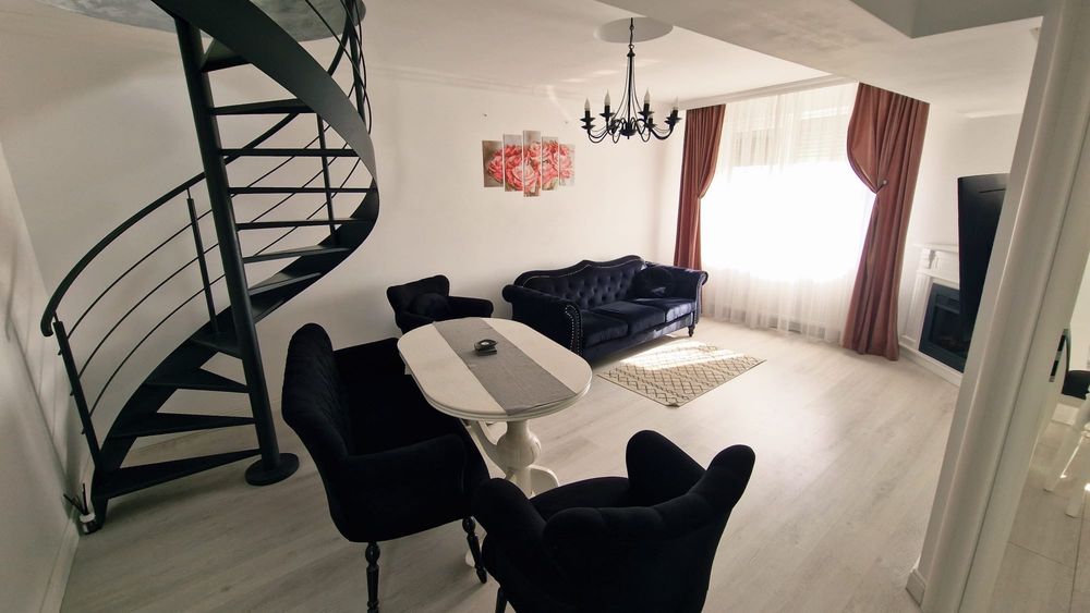 Apartament cu 4 camere