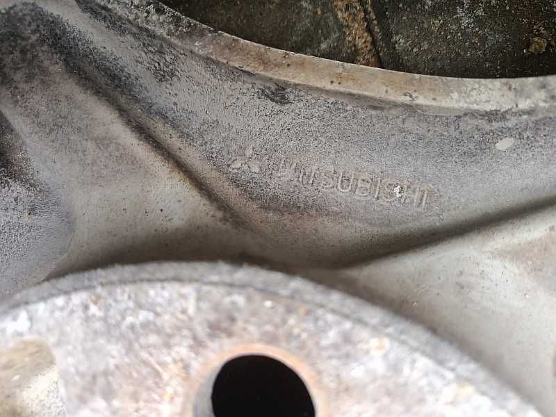 Продам оригинальные диски на Mitsubishi Galant