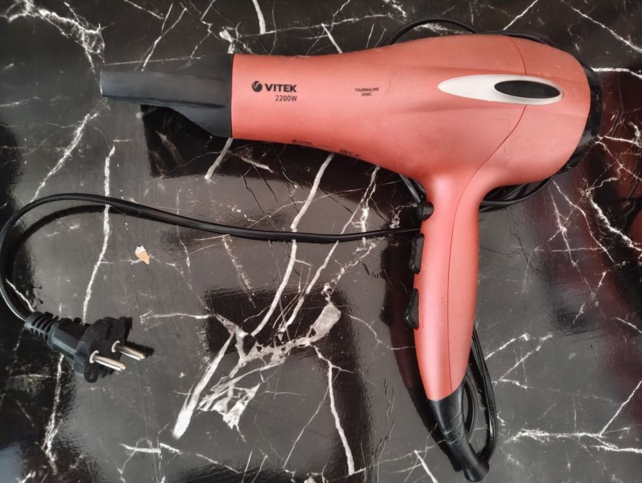 Фен vitek рабочий