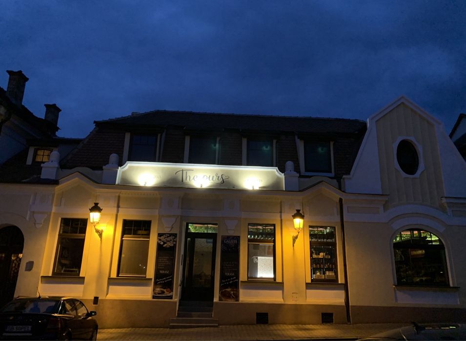 Spatiu comercial / restaurant / cafenea in centrul mediasului