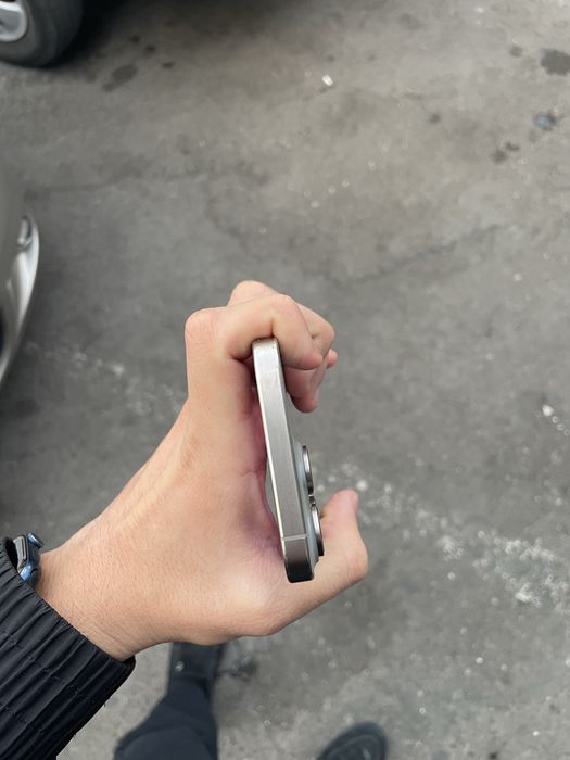 Iphone 15pro max natural