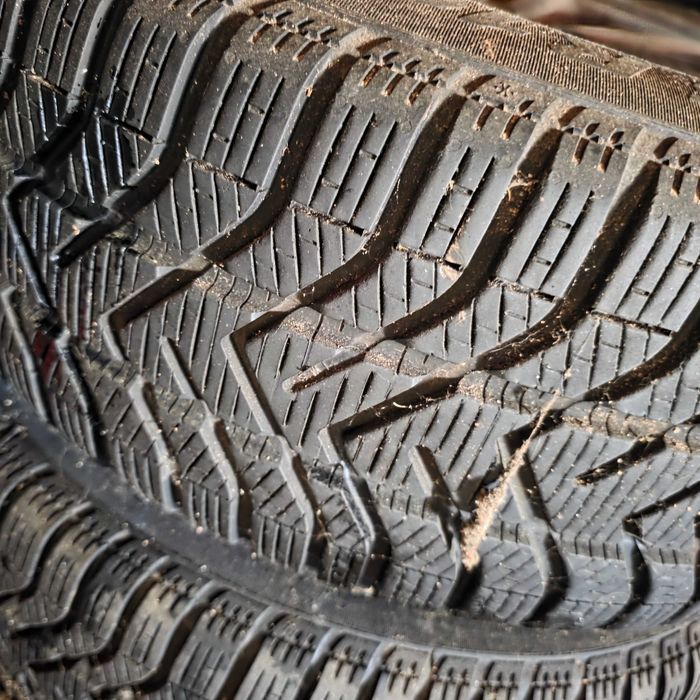 BMW джанти с гуми Pirelli