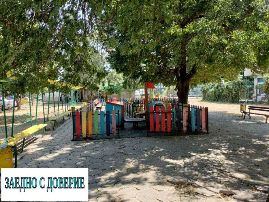 Просторен тристаен апартамент под наем в ж.к. Сердика