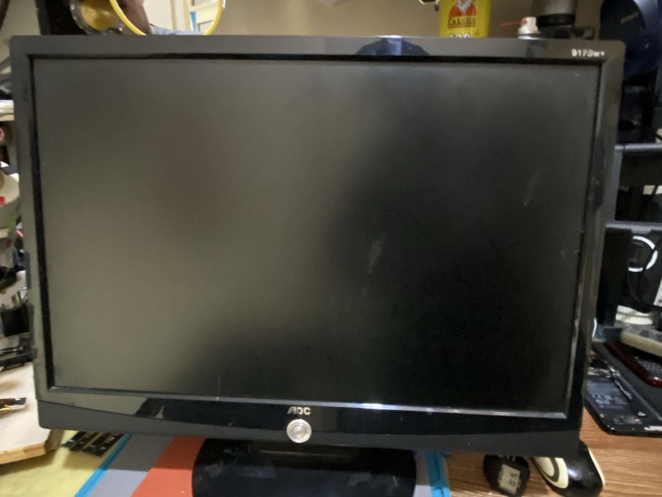 Monitor AOS 19” ideal