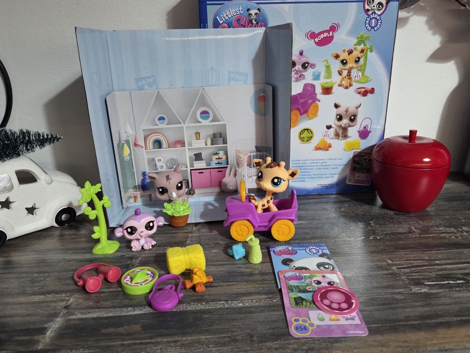 LPS, Littlest pet shop,  sunt ca noi, nu au prezentat