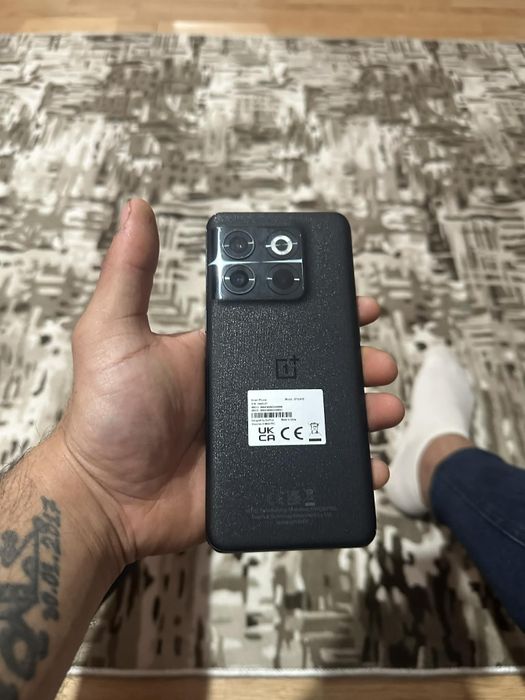 Vând OnePlus 10 T 5 G ca nou !!